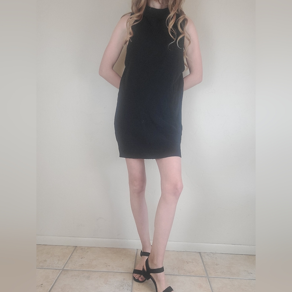 Free People Women's Black Mock Neck Sexy Party Sleeveless Mini Dress Size Medium